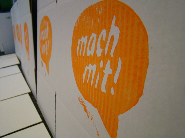 Een Mach-mit-pakket, klaar voor verzending.